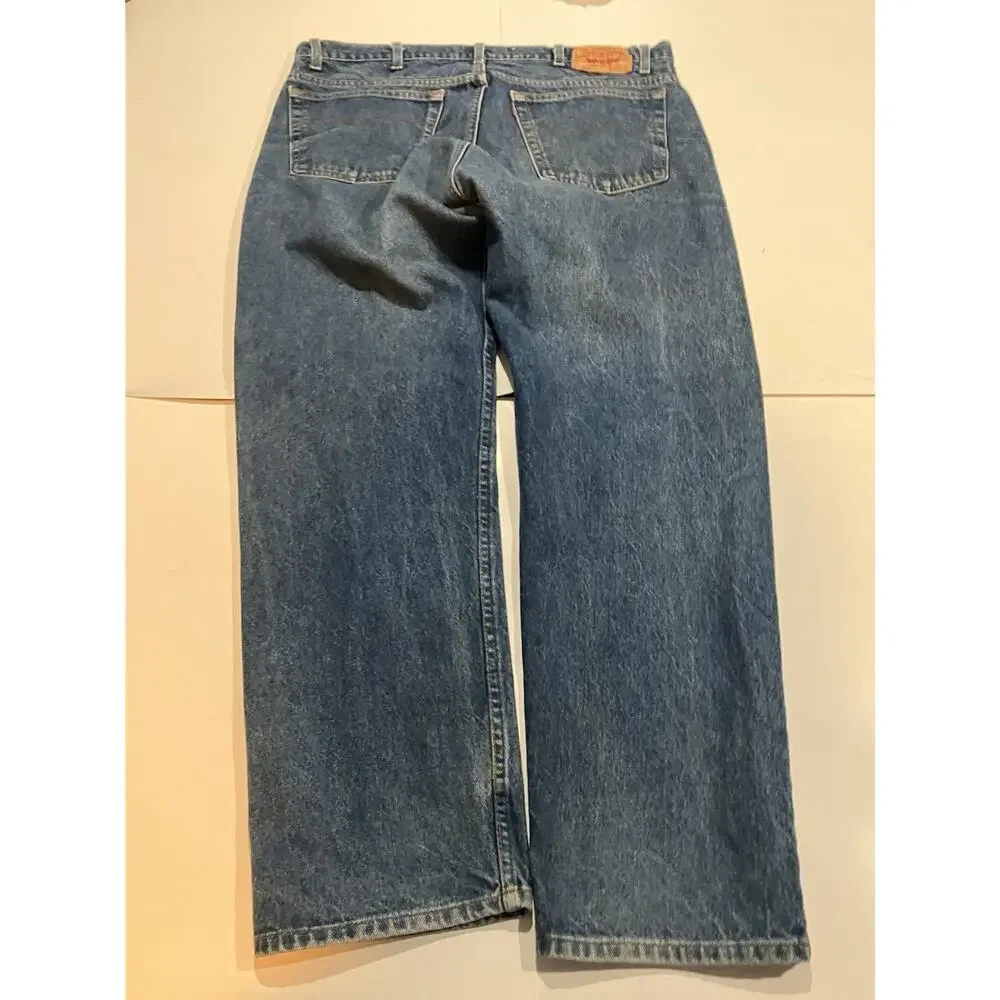 Vintage Levis 505 Jeans Men's Size 42x32 (Fits 40x31) Made in USA 90s